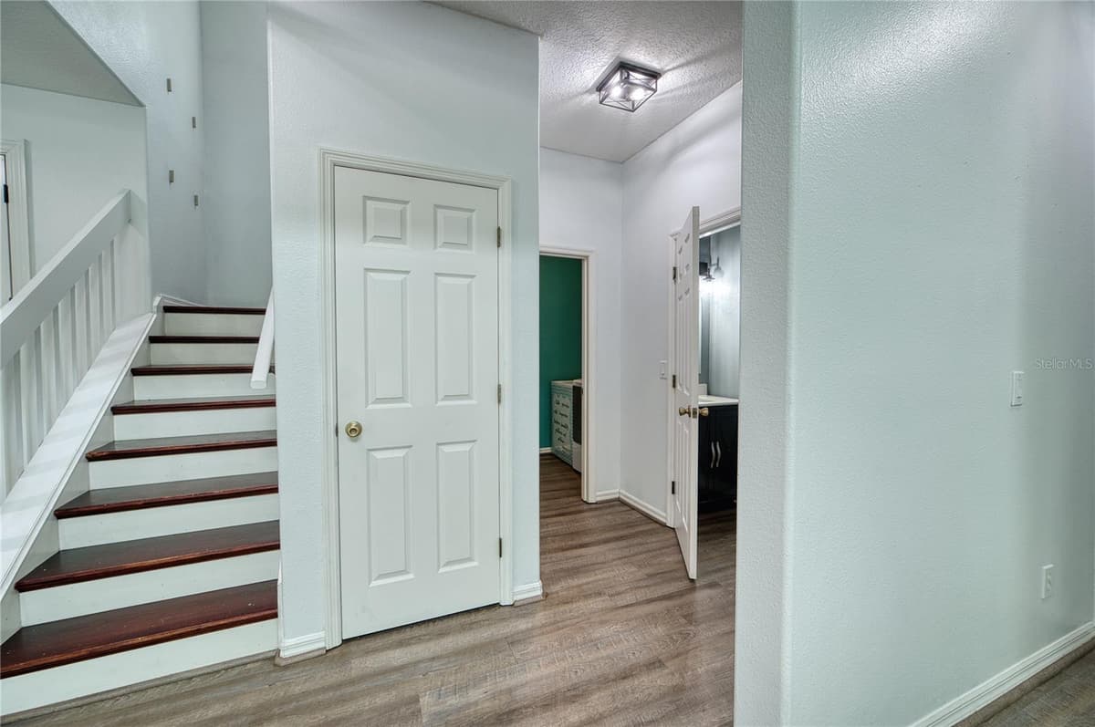 228 36TH STREET — photo 11 of 40