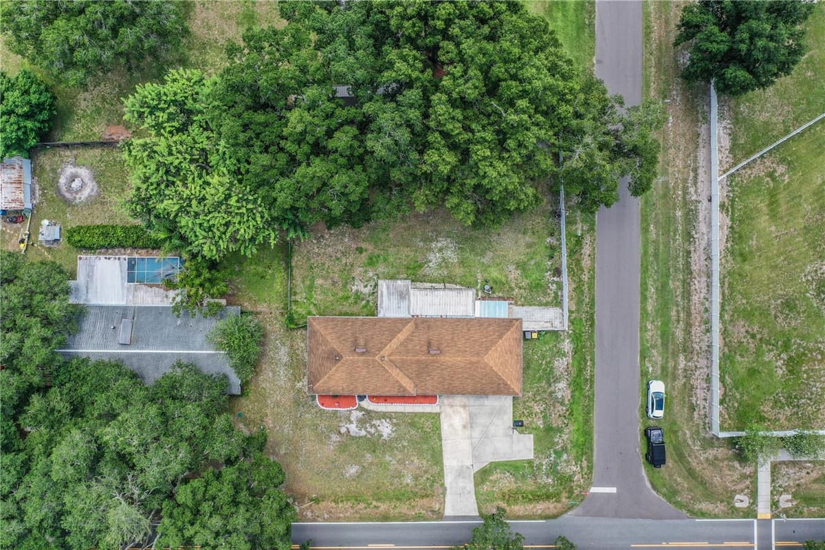 8505 CAMPBELL ROAD — photo 47 of 56