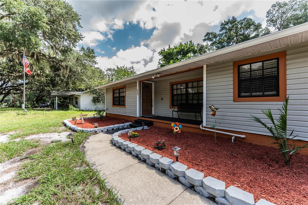 8505 CAMPBELL ROAD — photo 54 of 56