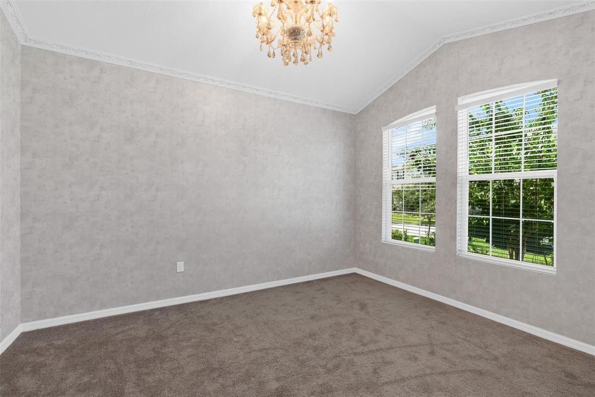 2285 CENTERRA LOOP — photo 11 of 56