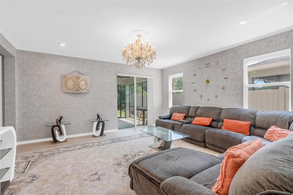 2285 CENTERRA LOOP — photo 16 of 56