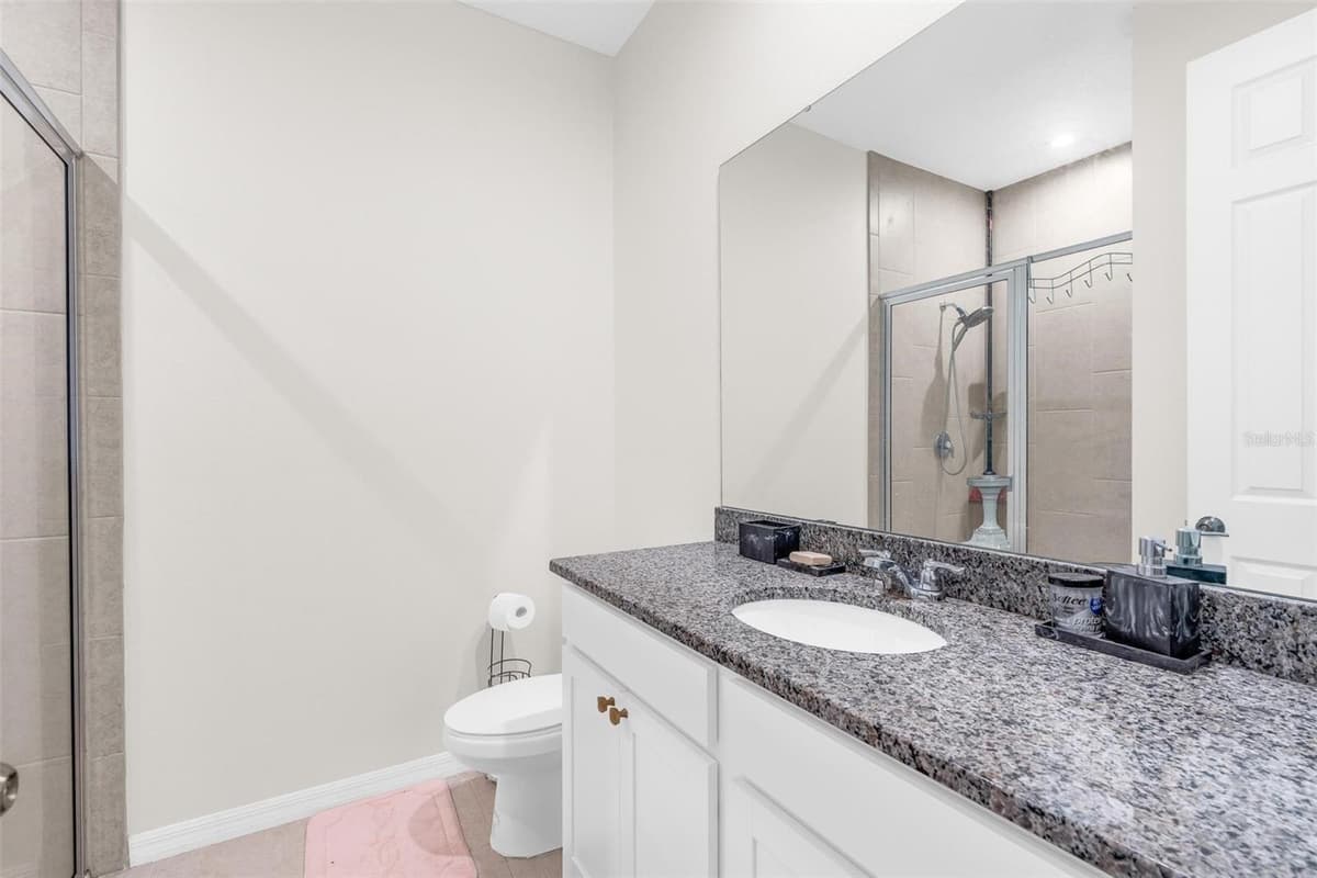 2285 CENTERRA LOOP — photo 32 of 56