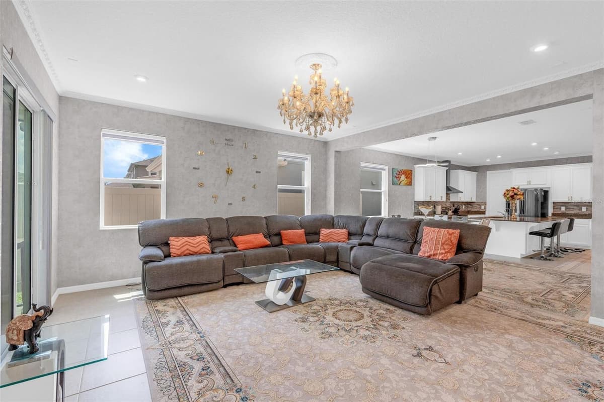 2285 CENTERRA LOOP — photo 15 of 56
