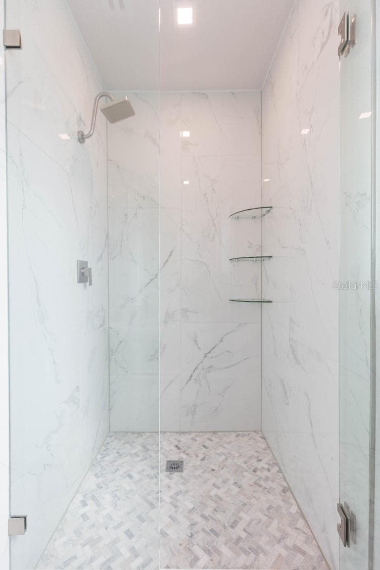 306 BUTTONWOOD LANE — photo 30 of 45