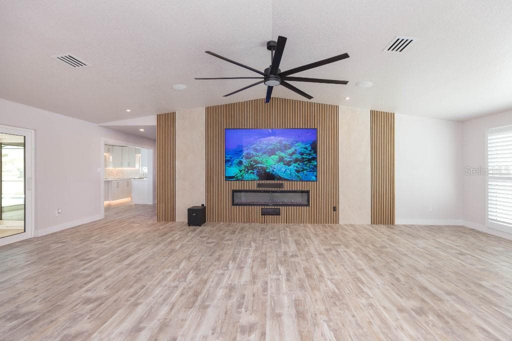 306 BUTTONWOOD LANE — photo 7 of 45