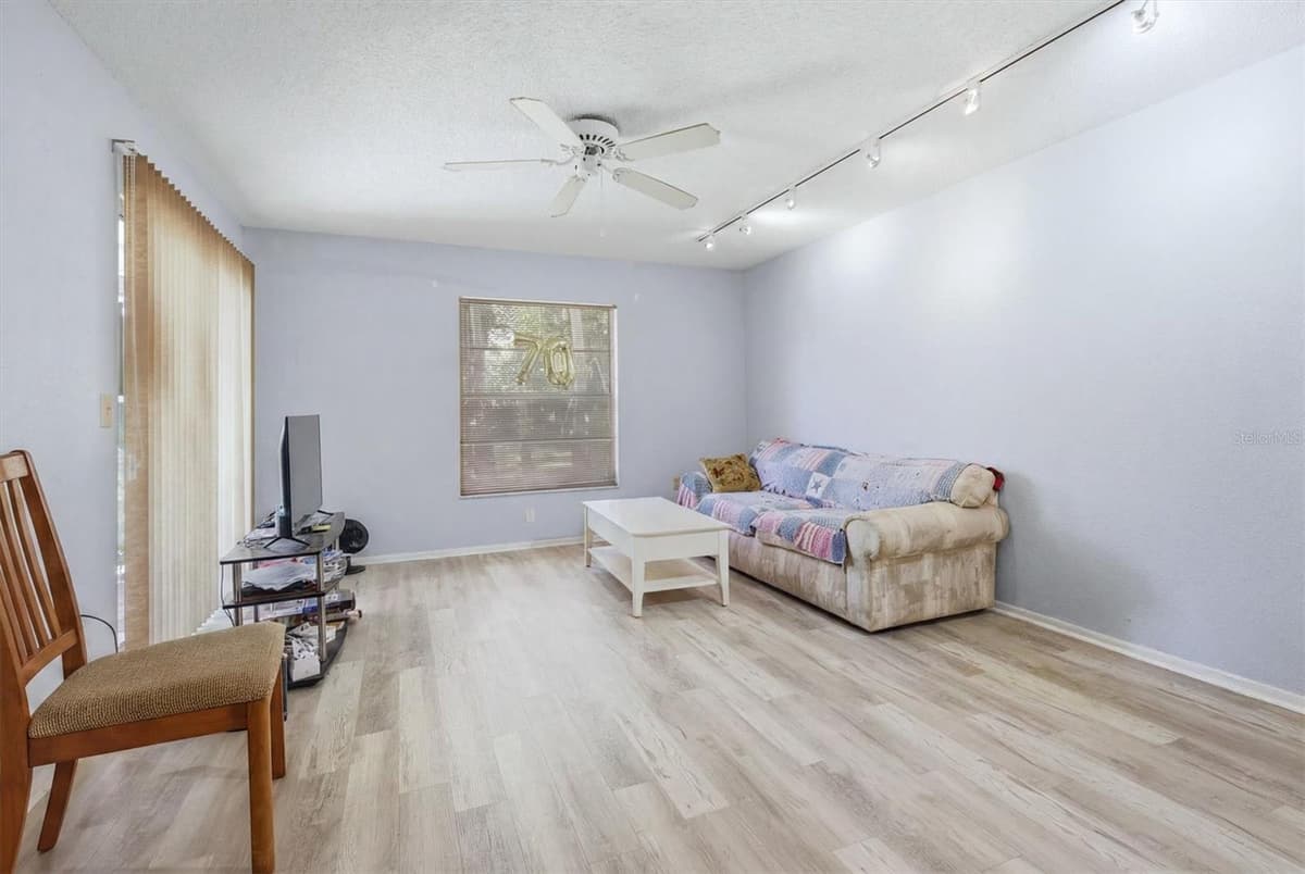 5063 VILLAGE GARDENS DRIVE — photo 7 of 40