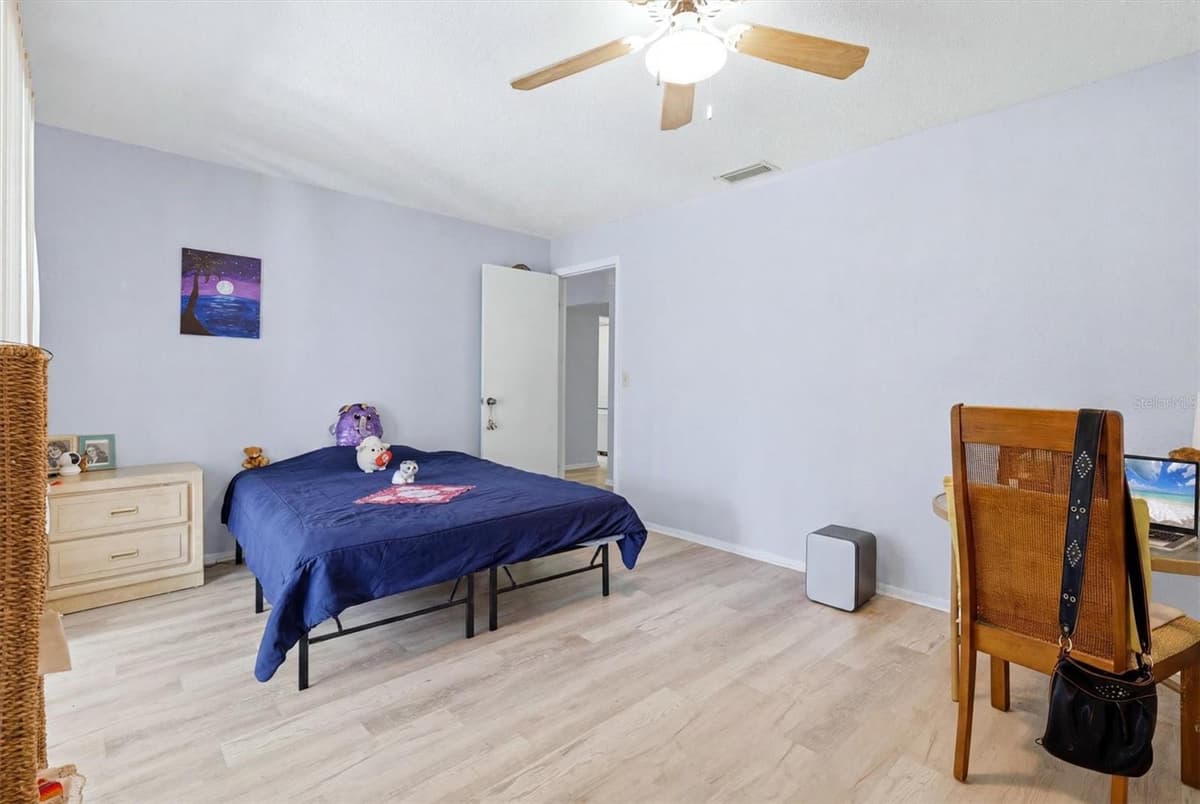 5063 VILLAGE GARDENS DRIVE — photo 16 of 40
