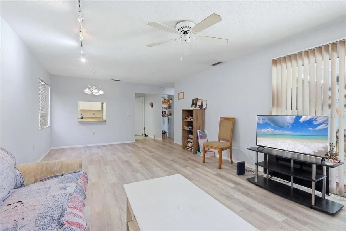 5063 VILLAGE GARDENS DRIVE — photo 9 of 40