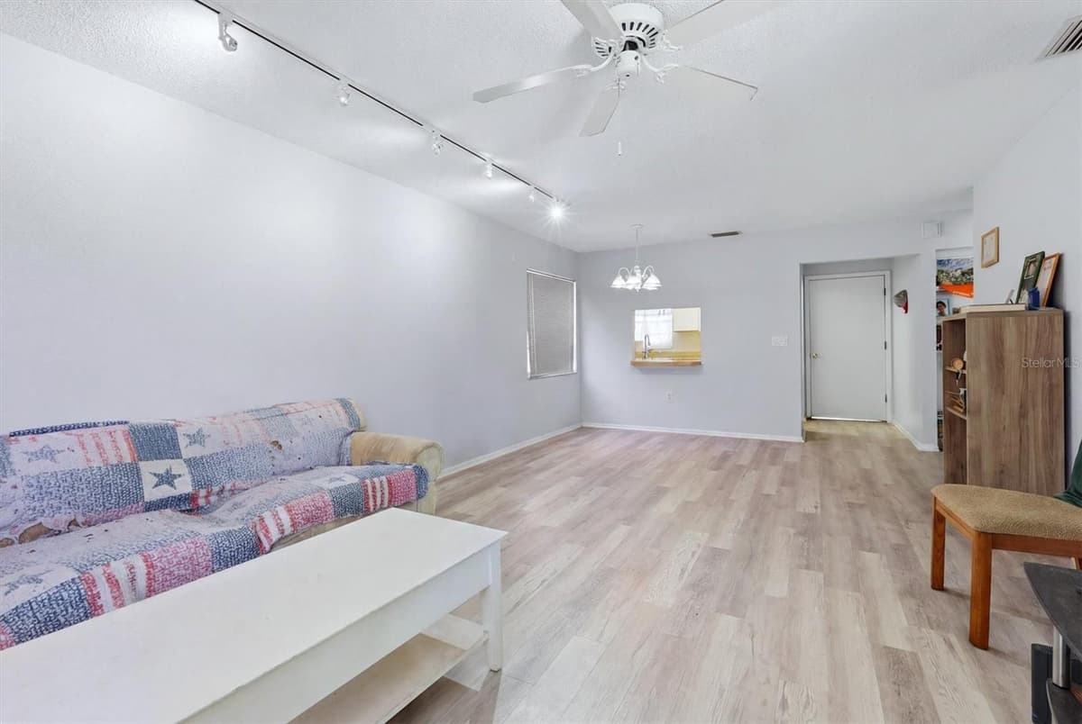 5063 VILLAGE GARDENS DRIVE — photo 10 of 40
