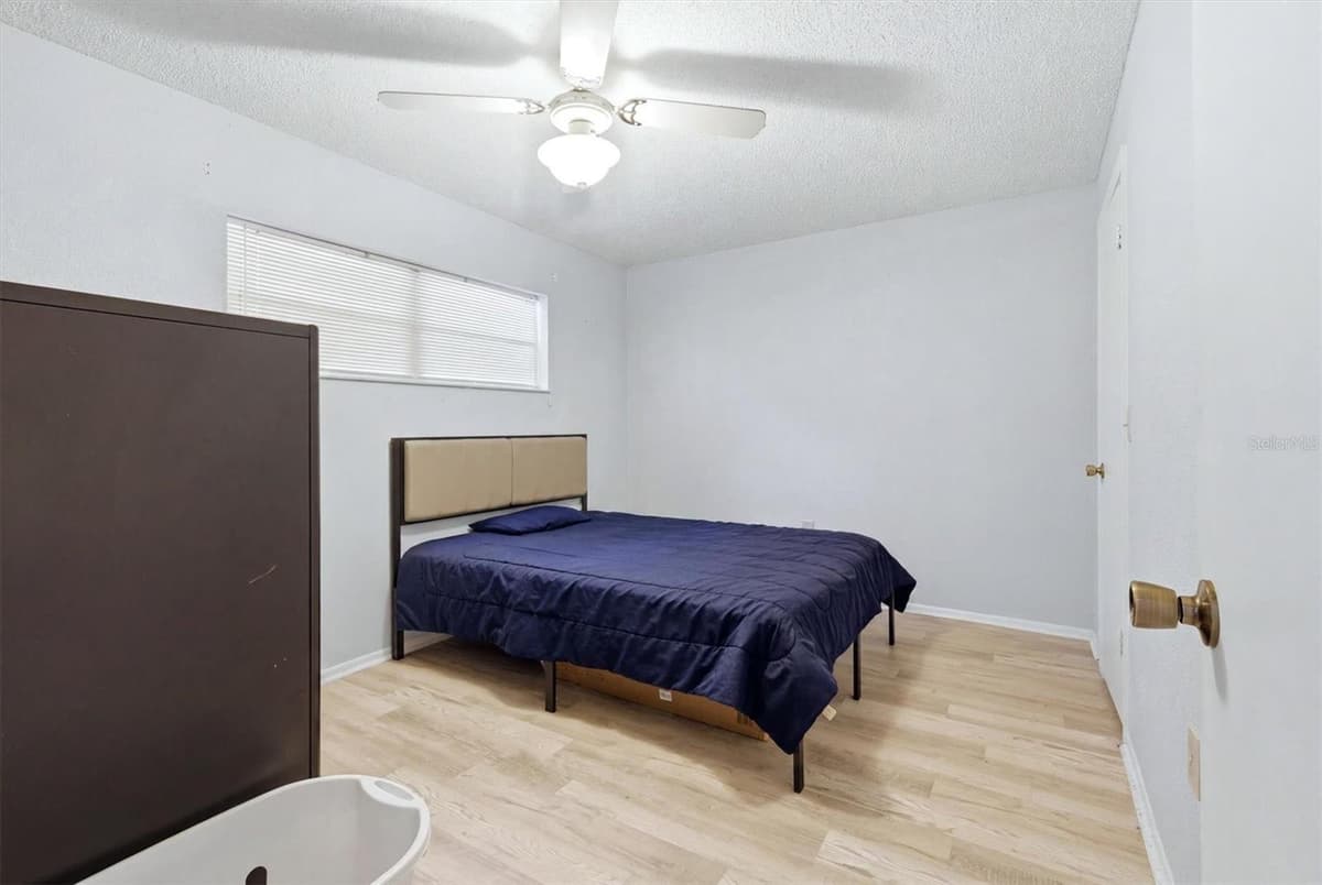 5063 VILLAGE GARDENS DRIVE — photo 18 of 40