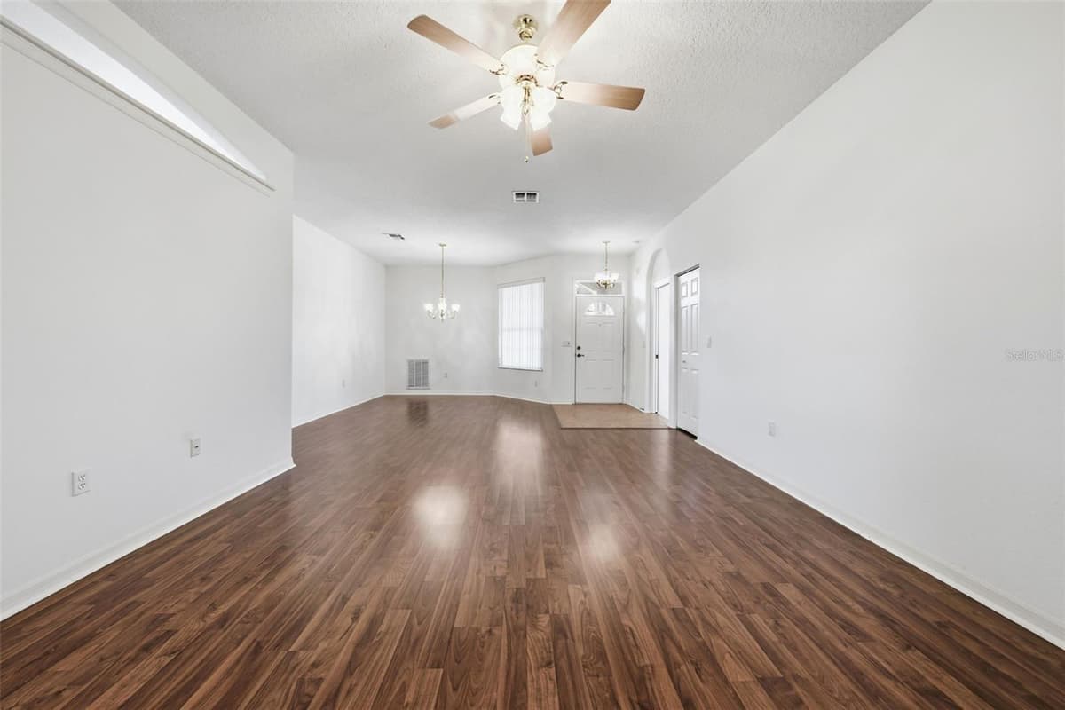 307 GRAND VISTA TRAIL — photo 8 of 44