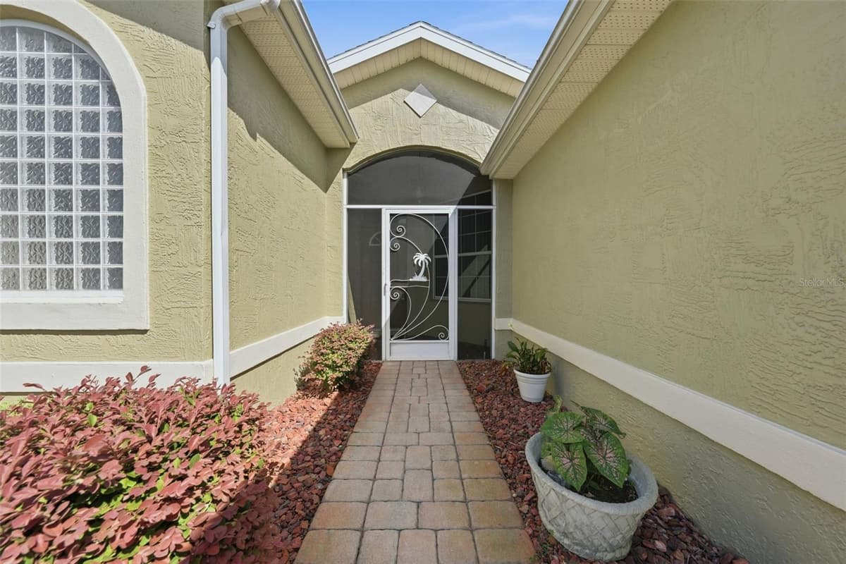 307 GRAND VISTA TRAIL — photo 4 of 44