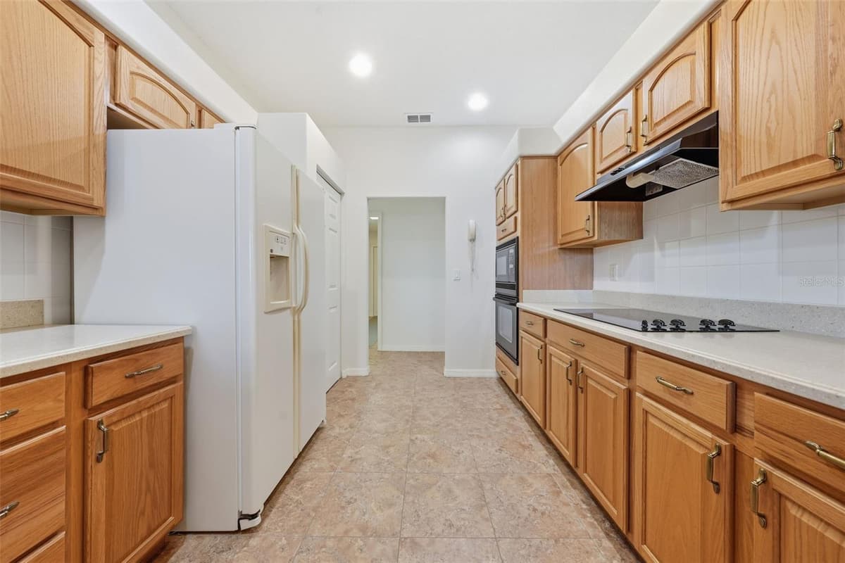 307 GRAND VISTA TRAIL — photo 11 of 44