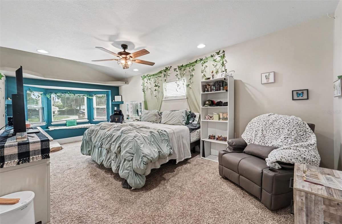 7238 HILLCREST STREET — photo 14 of 30