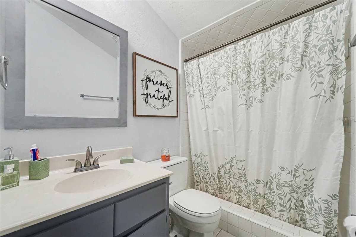 7238 HILLCREST STREET — photo 23 of 30