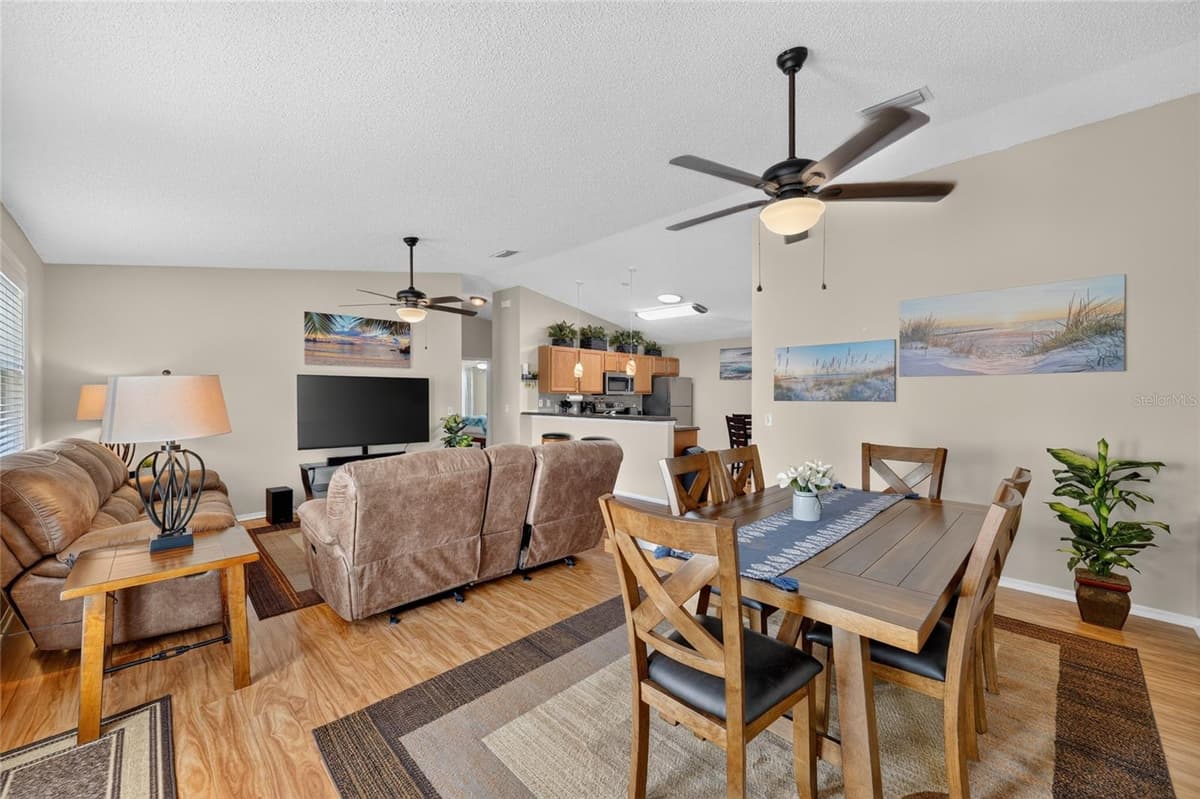 2673 SUFFOLK STREET — photo 11 of 34