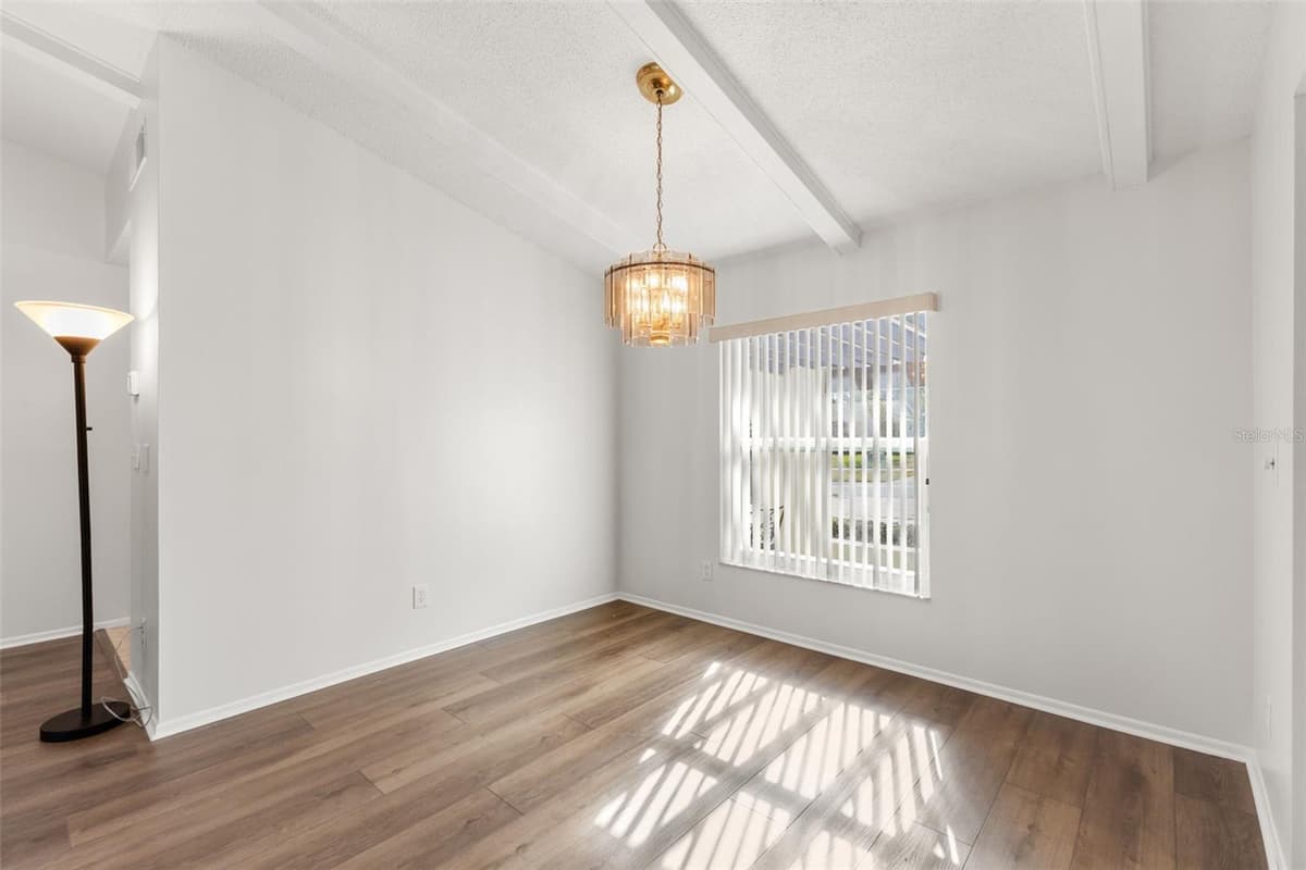3420 HYDE PARK DRIVE — photo 18 of 38