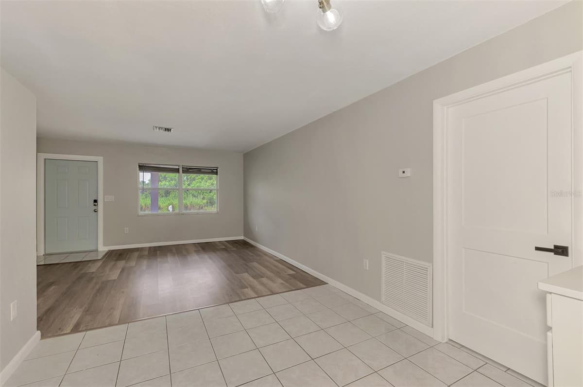 166 CHATHAM STREET — photo 11 of 42
