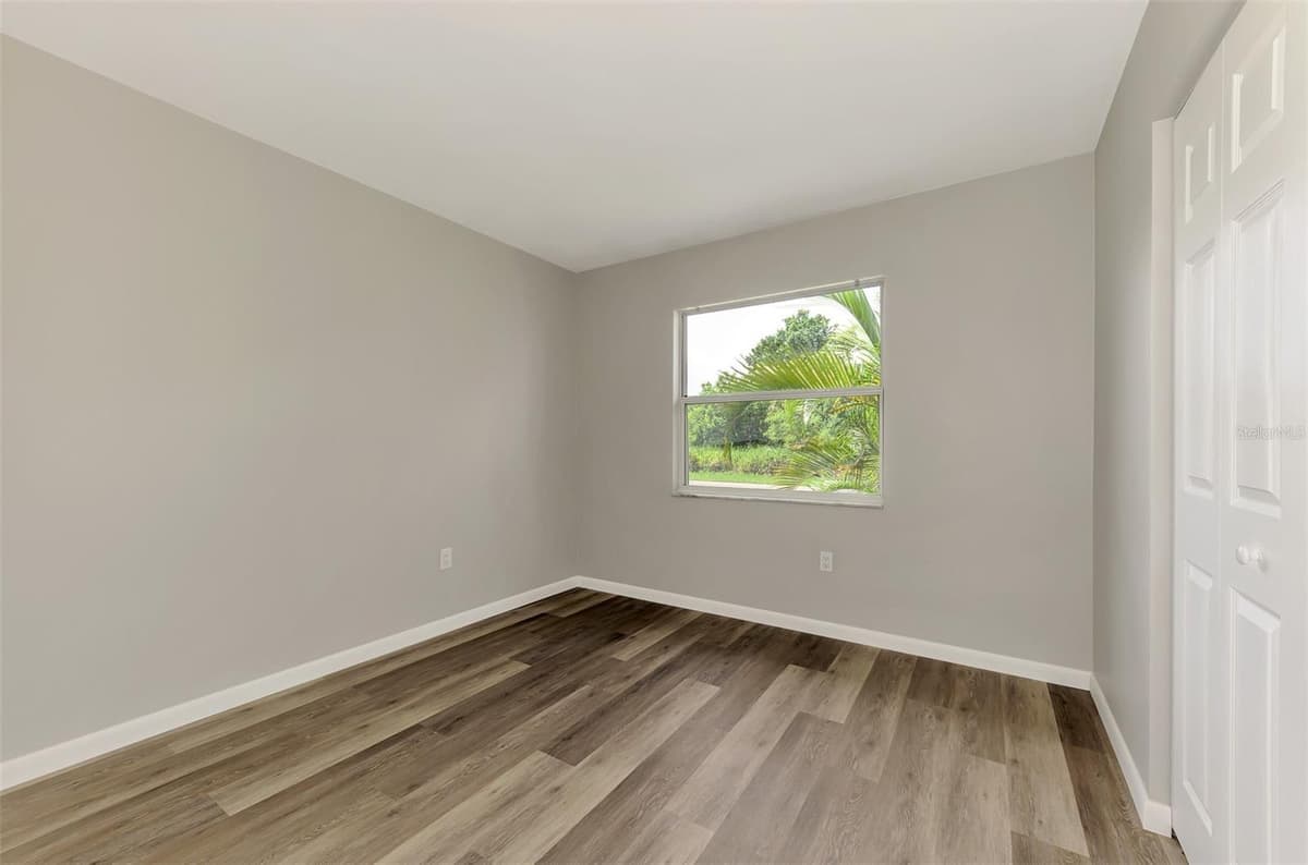 166 CHATHAM STREET — photo 27 of 42