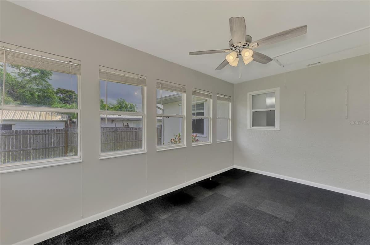 166 CHATHAM STREET — photo 32 of 42