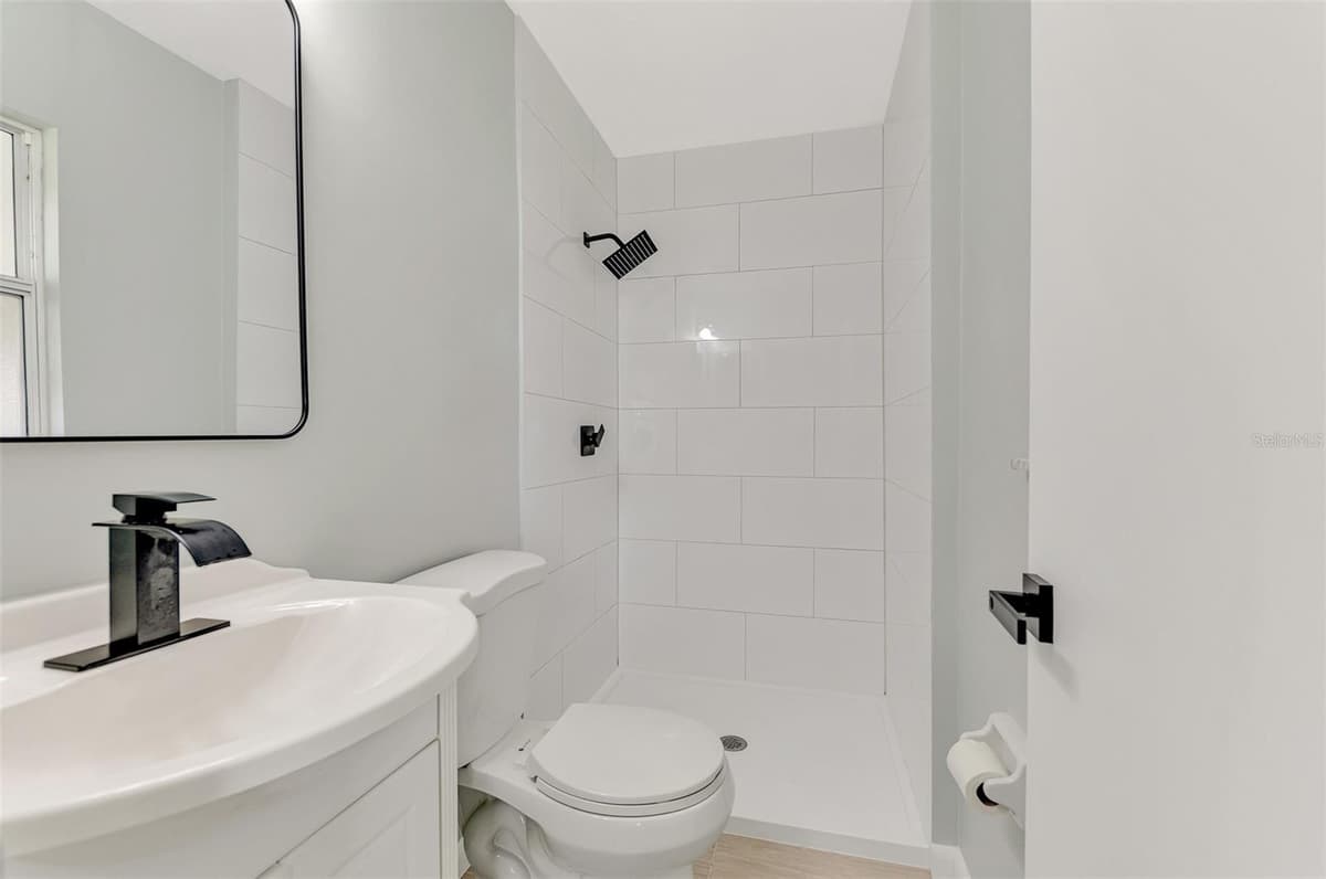166 CHATHAM STREET — photo 26 of 42