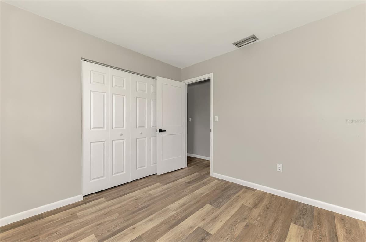 166 CHATHAM STREET — photo 28 of 42
