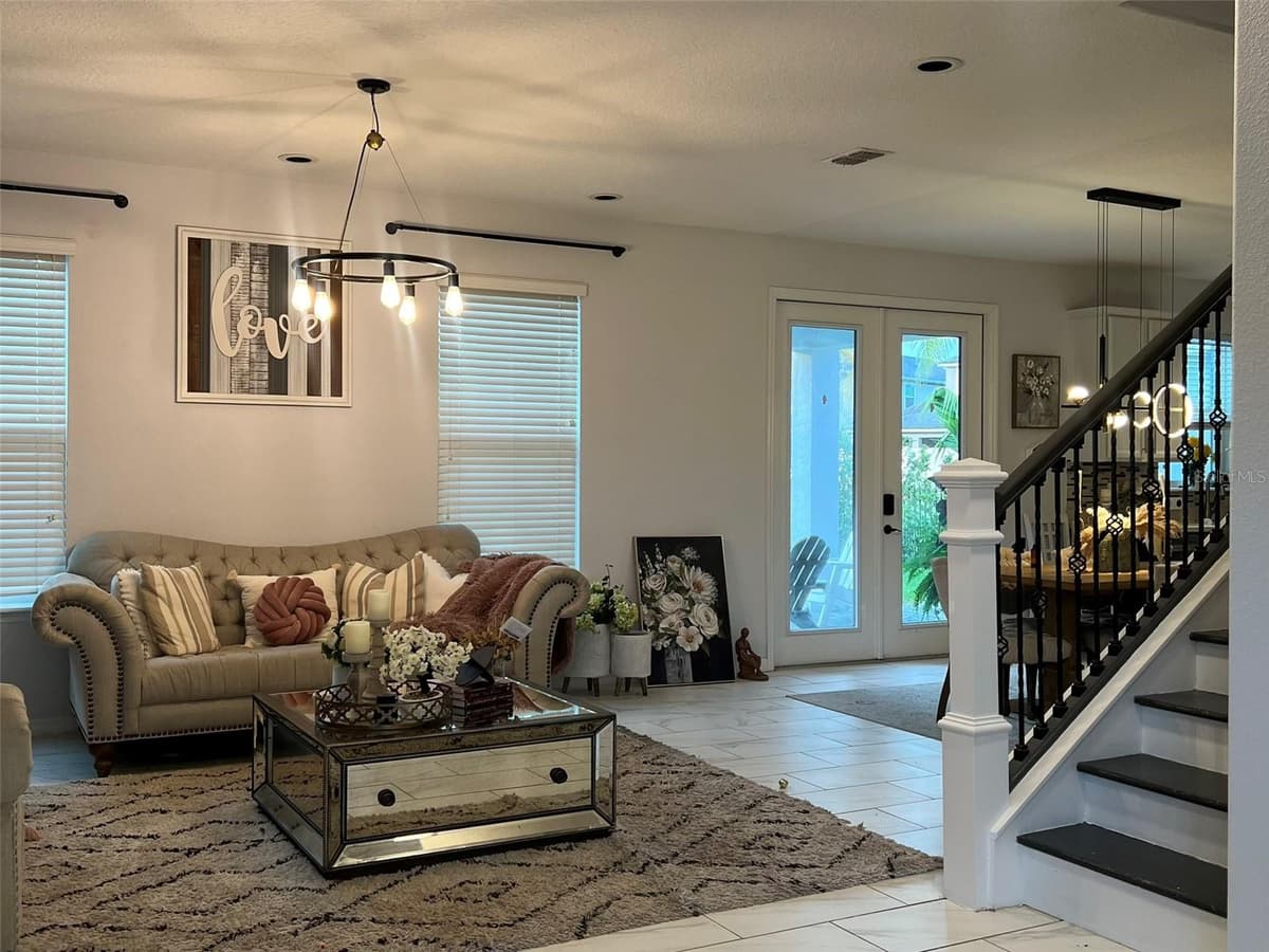4862 SOUTHLAWN AVENUE — photo 3 of 16