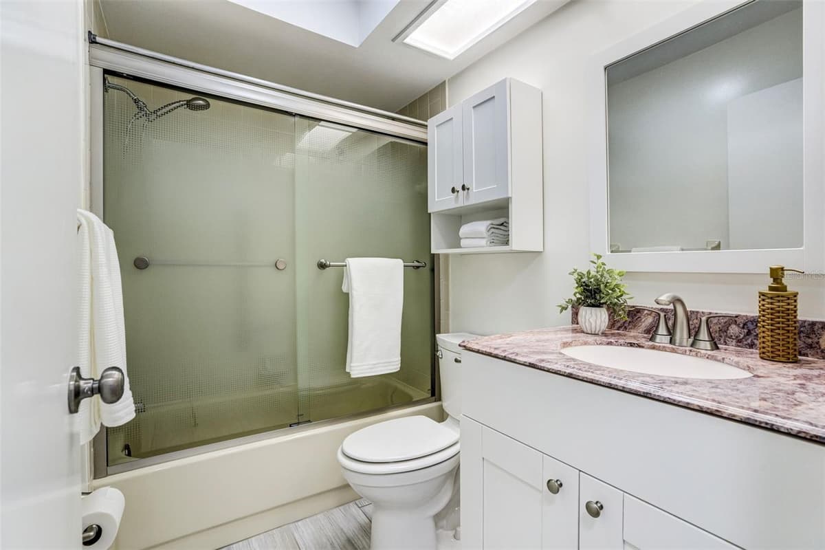 460 PAULA DRIVE — photo 16 of 27