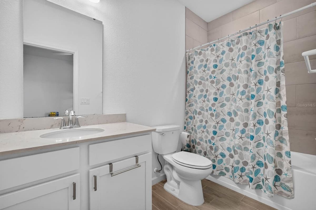 404 LAKE SINCLAIR STREET — photo 33 of 52