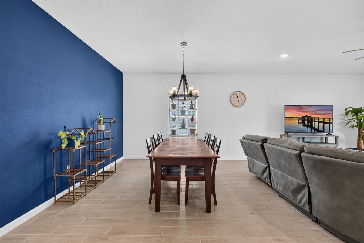 404 LAKE SINCLAIR STREET — photo 18 of 52