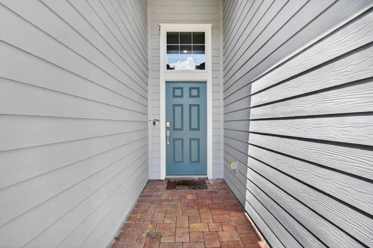 404 LAKE SINCLAIR STREET — photo 4 of 52