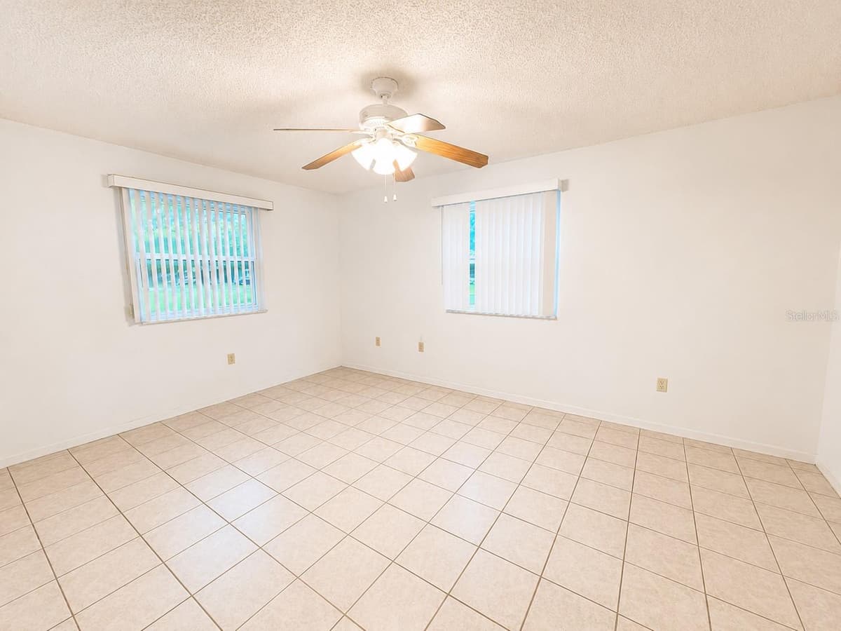 8565 109TH STREET — photo 5 of 15