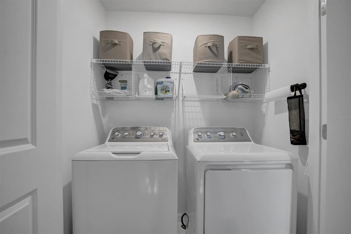 2256 PORTRAIT STREET — photo 21 of 47