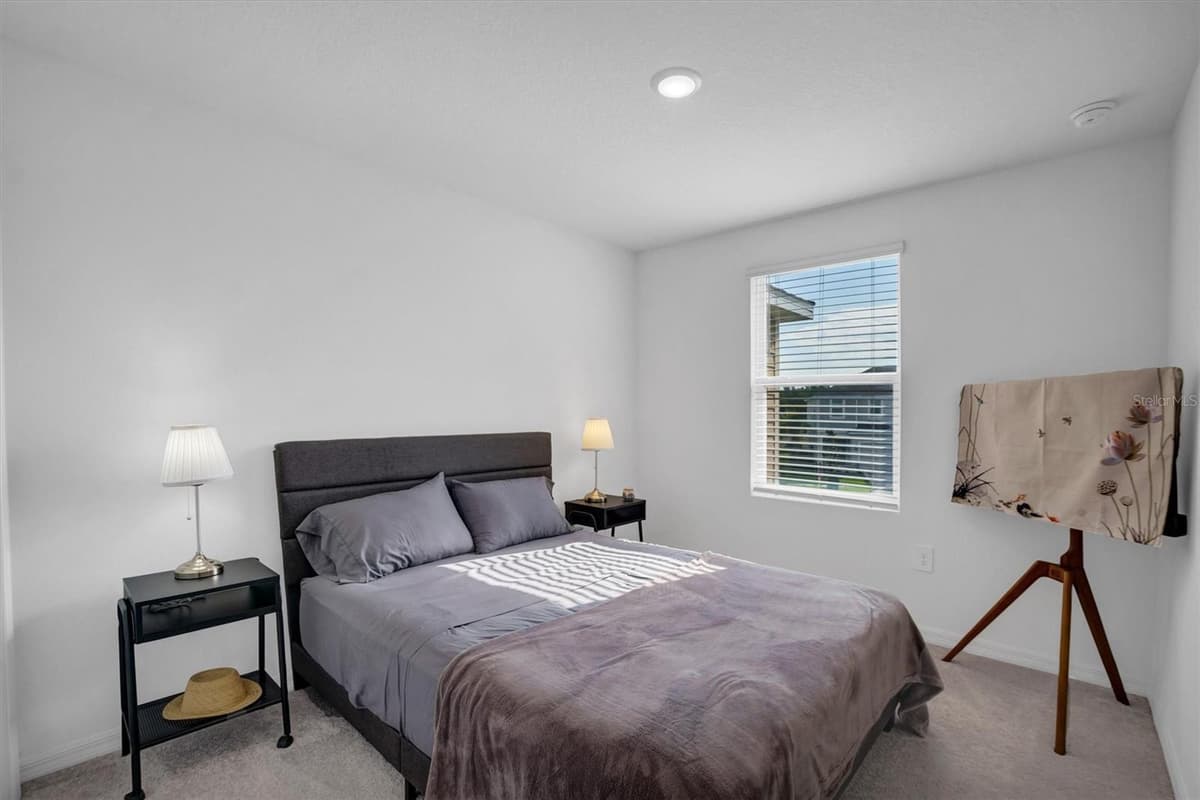 2256 PORTRAIT STREET — photo 28 of 47