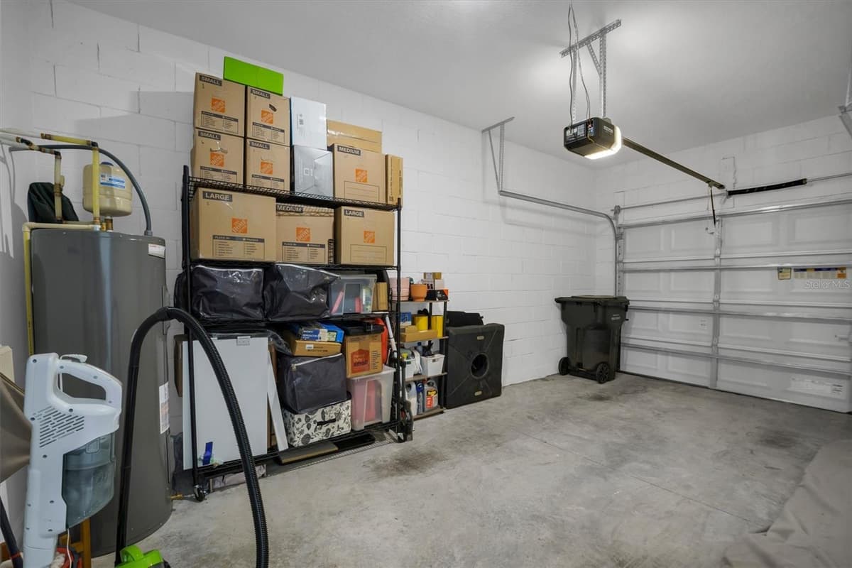 2256 PORTRAIT STREET — photo 20 of 47
