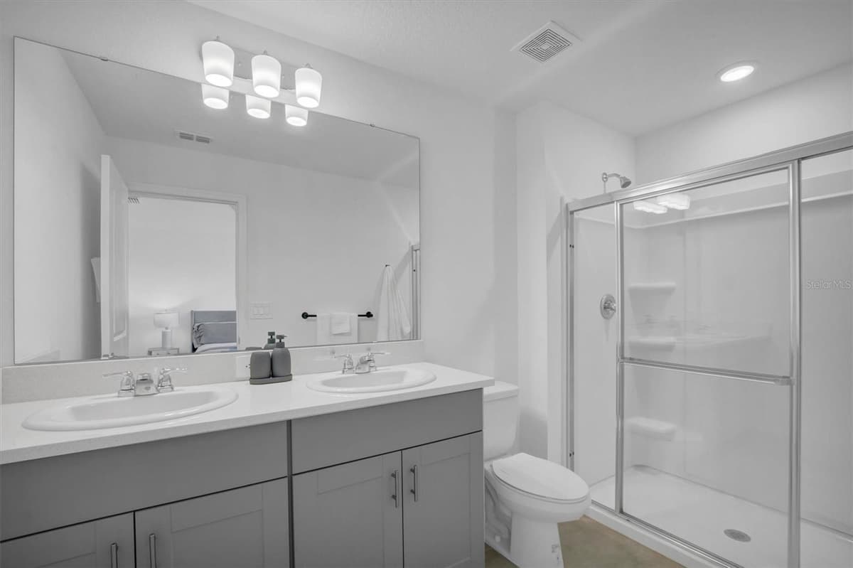 2256 PORTRAIT STREET — photo 24 of 47