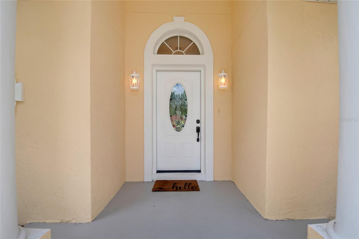 2672 LAKE JACKSON CIRCLE — photo 3 of 36