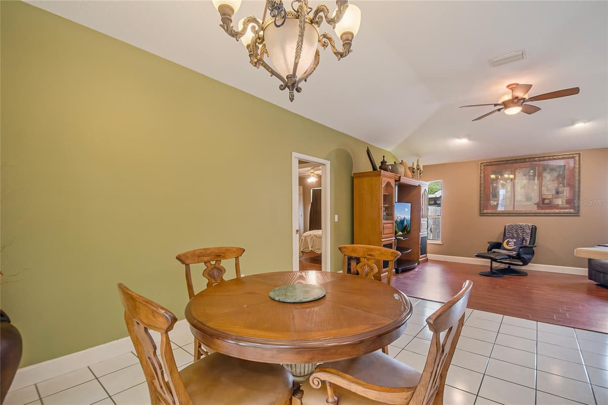 2672 LAKE JACKSON CIRCLE — photo 15 of 36