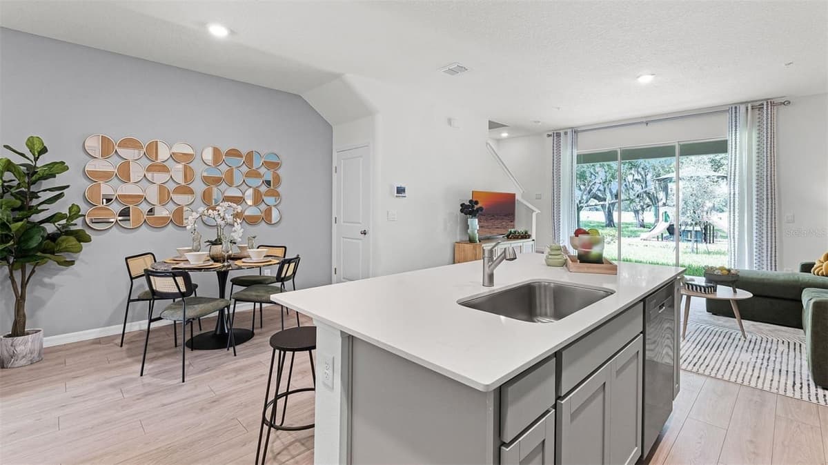 3516 CHROMA STREET — photo 5 of 14