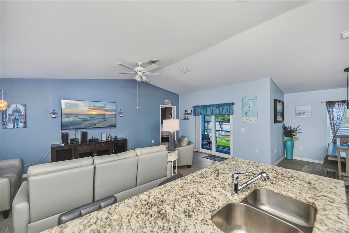 7081 BRAZIL CIRCLE — photo 31 of 67