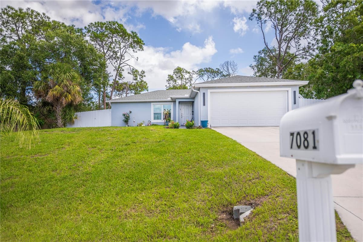 7081 BRAZIL CIRCLE — photo 11 of 67