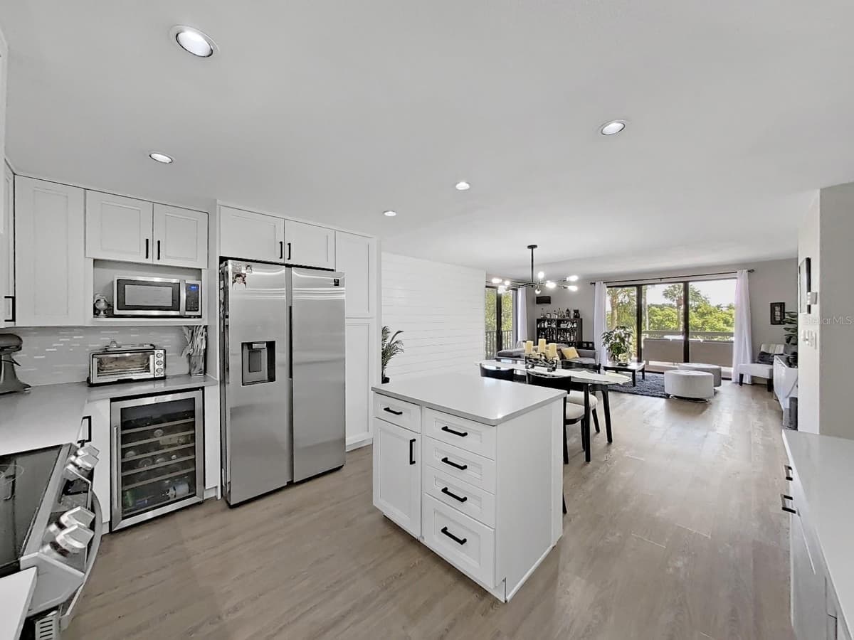 150 BELLEVIEW BOULEVARD — photo 10 of 19