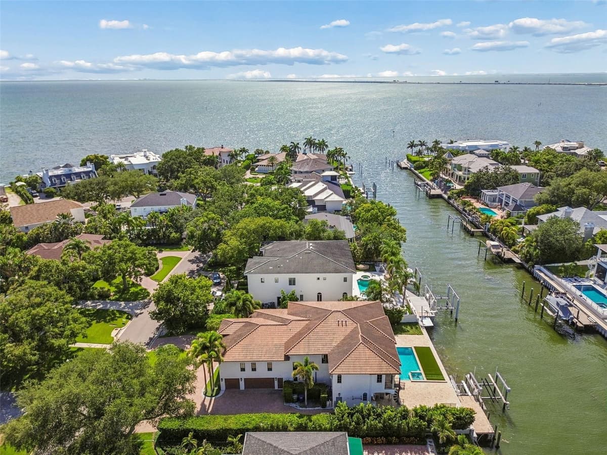 4927 LYFORD CAY ROAD — photo 70 of 76