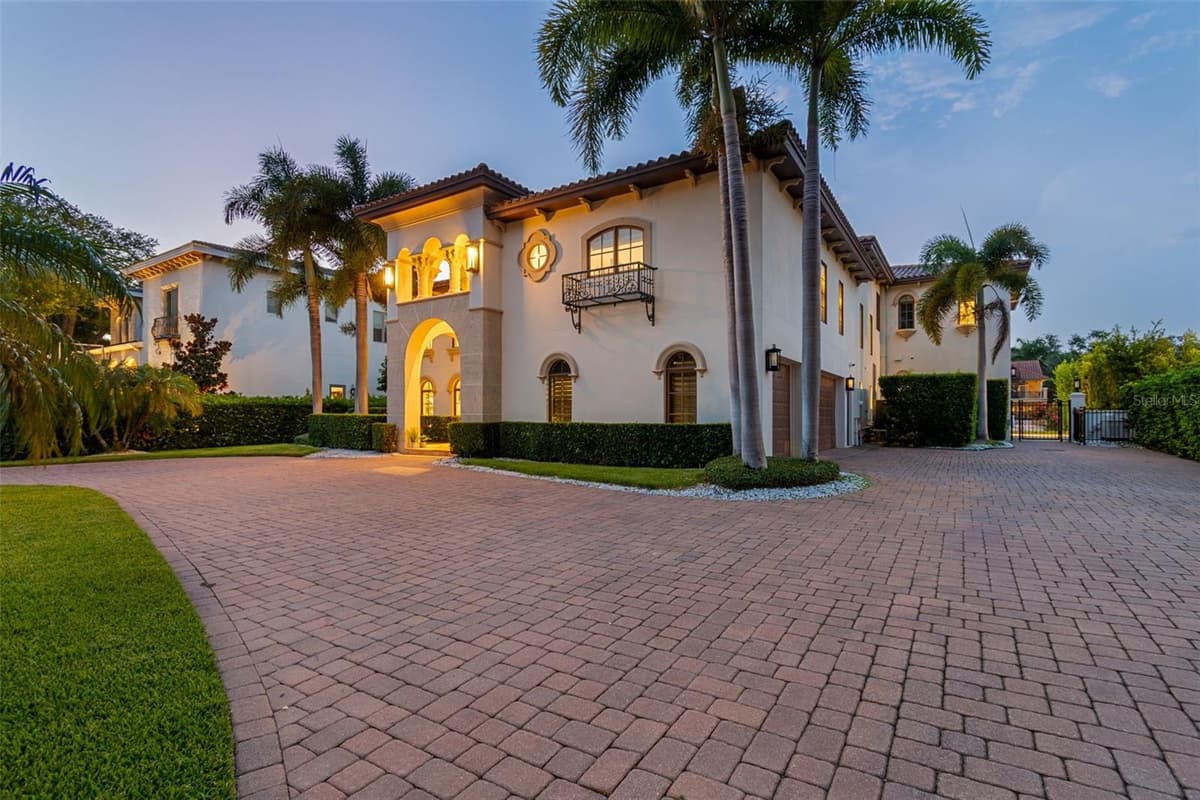 4927 LYFORD CAY ROAD — photo 75 of 76
