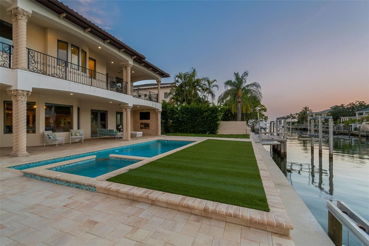 4927 LYFORD CAY ROAD — photo 56 of 76