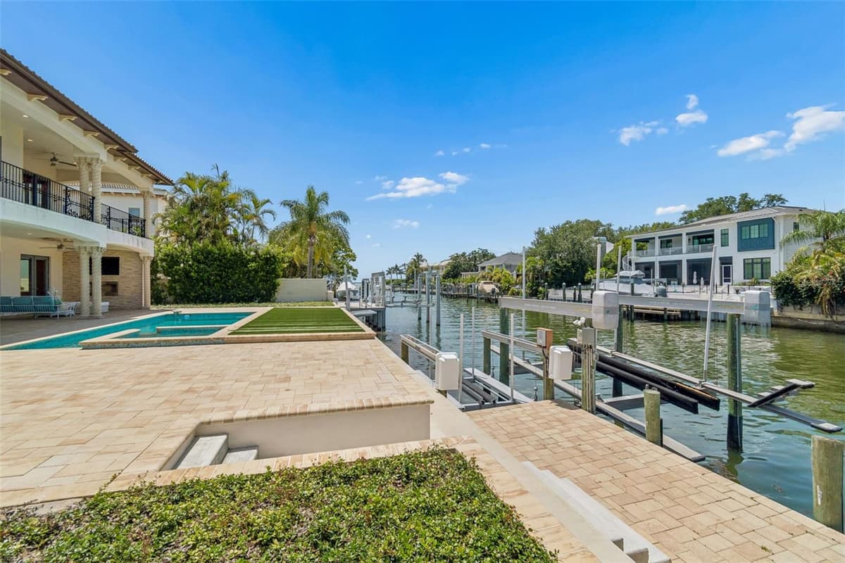 4927 LYFORD CAY ROAD — photo 51 of 76