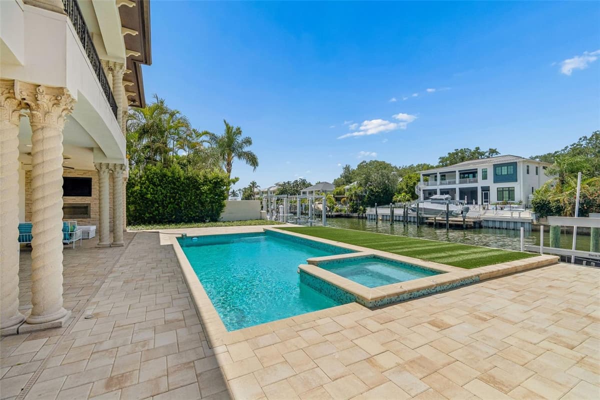 4927 LYFORD CAY ROAD — photo 60 of 76
