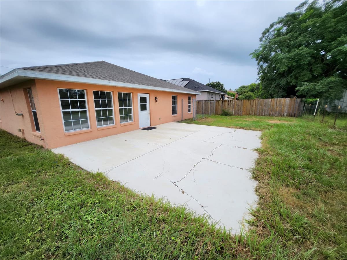 5910 BAKER ROAD — photo 44 of 49