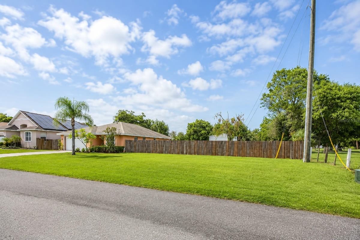 5910 BAKER ROAD — photo 48 of 49