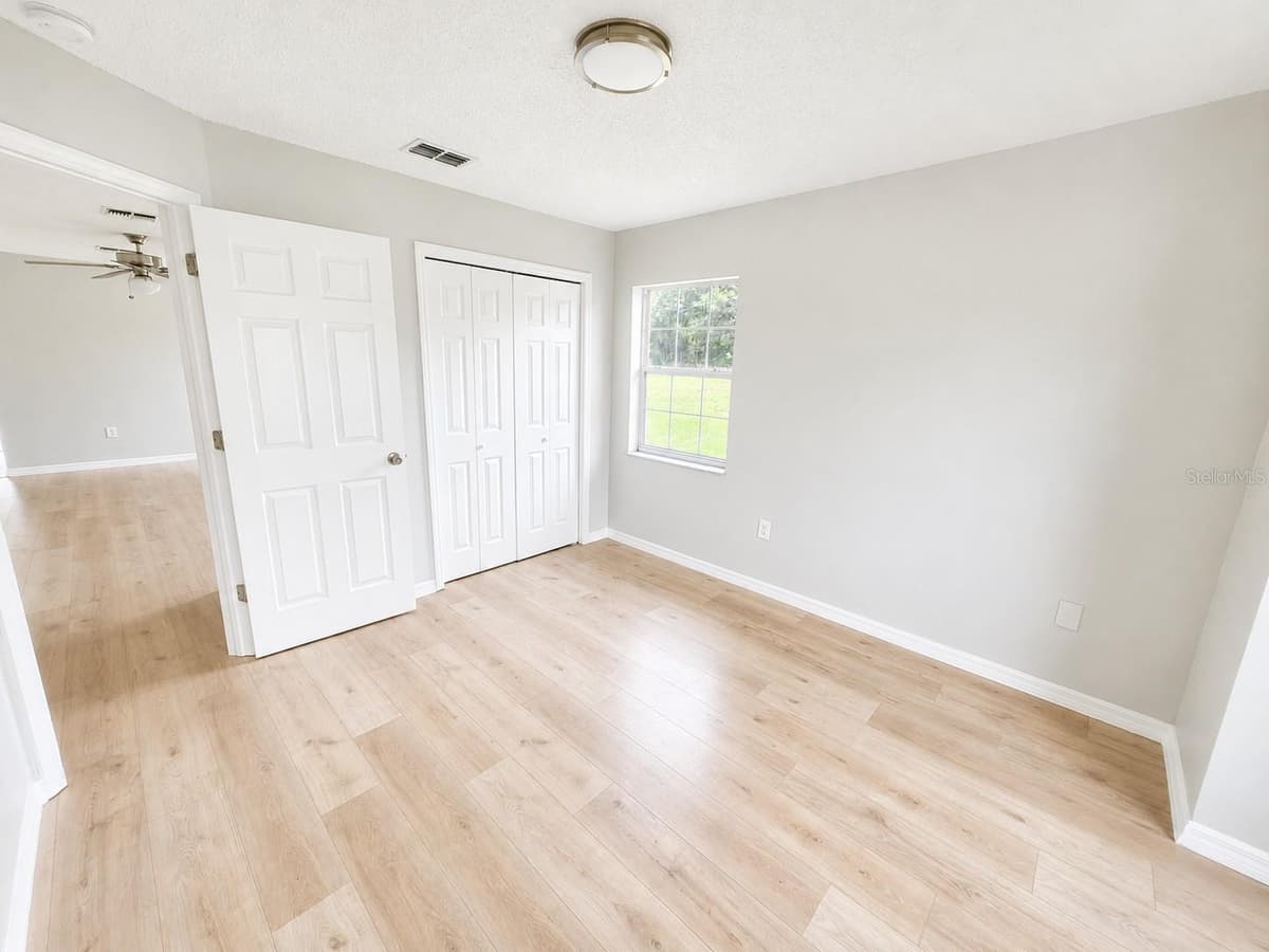 5910 BAKER ROAD — photo 39 of 49